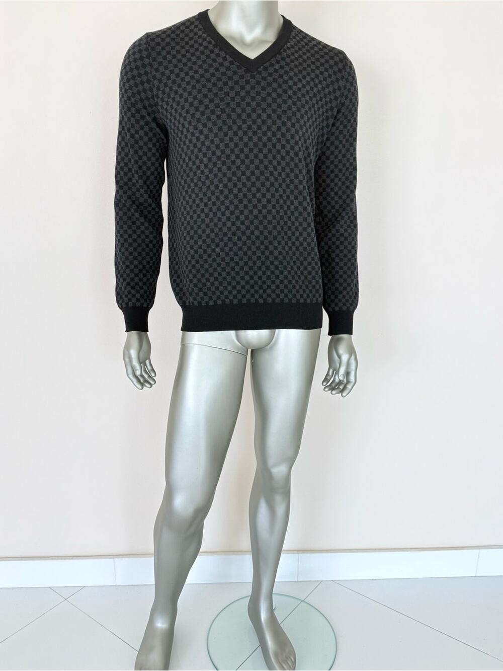 Louis Vuitton black checherboard Damien print wool men sweater size M Authentic